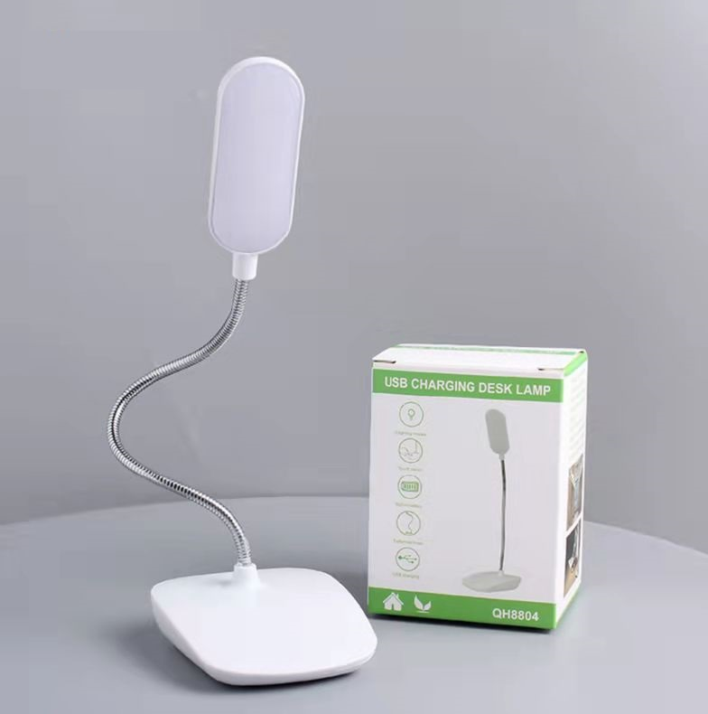 MX-8804 USB'li Dokunmatik Düğmeli Üç Modlu Masa Lambası İçerik
