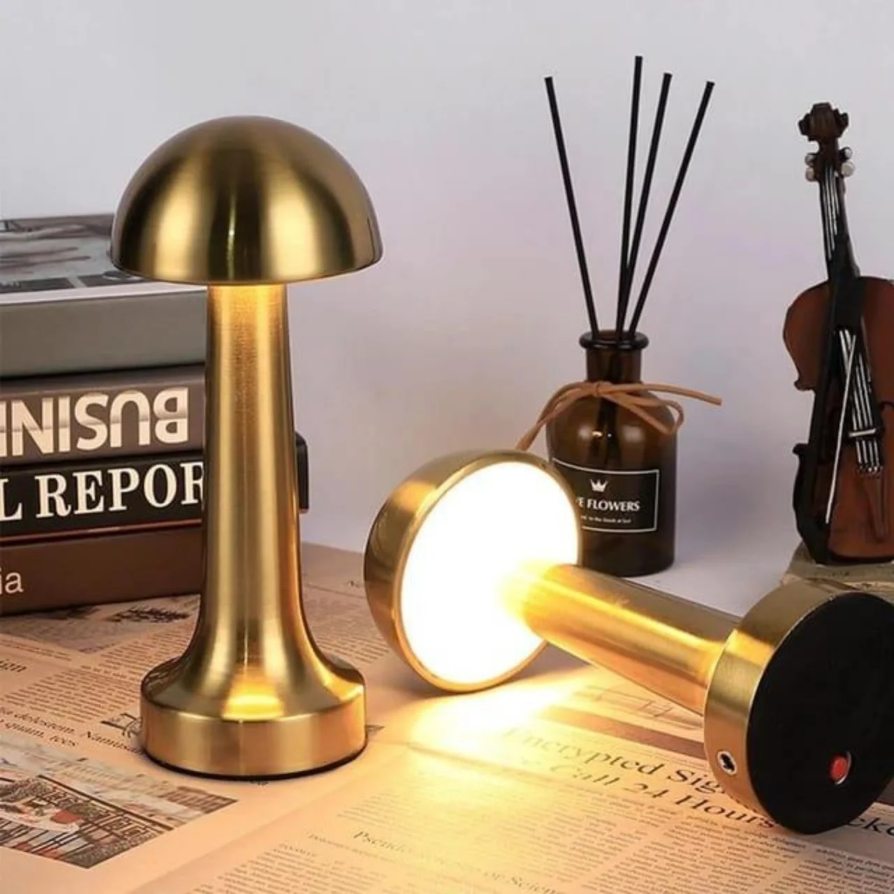 GOLD Mantar Lamba CT-8429 Lizbon 3 Renk Şarjlı Masa Lambası