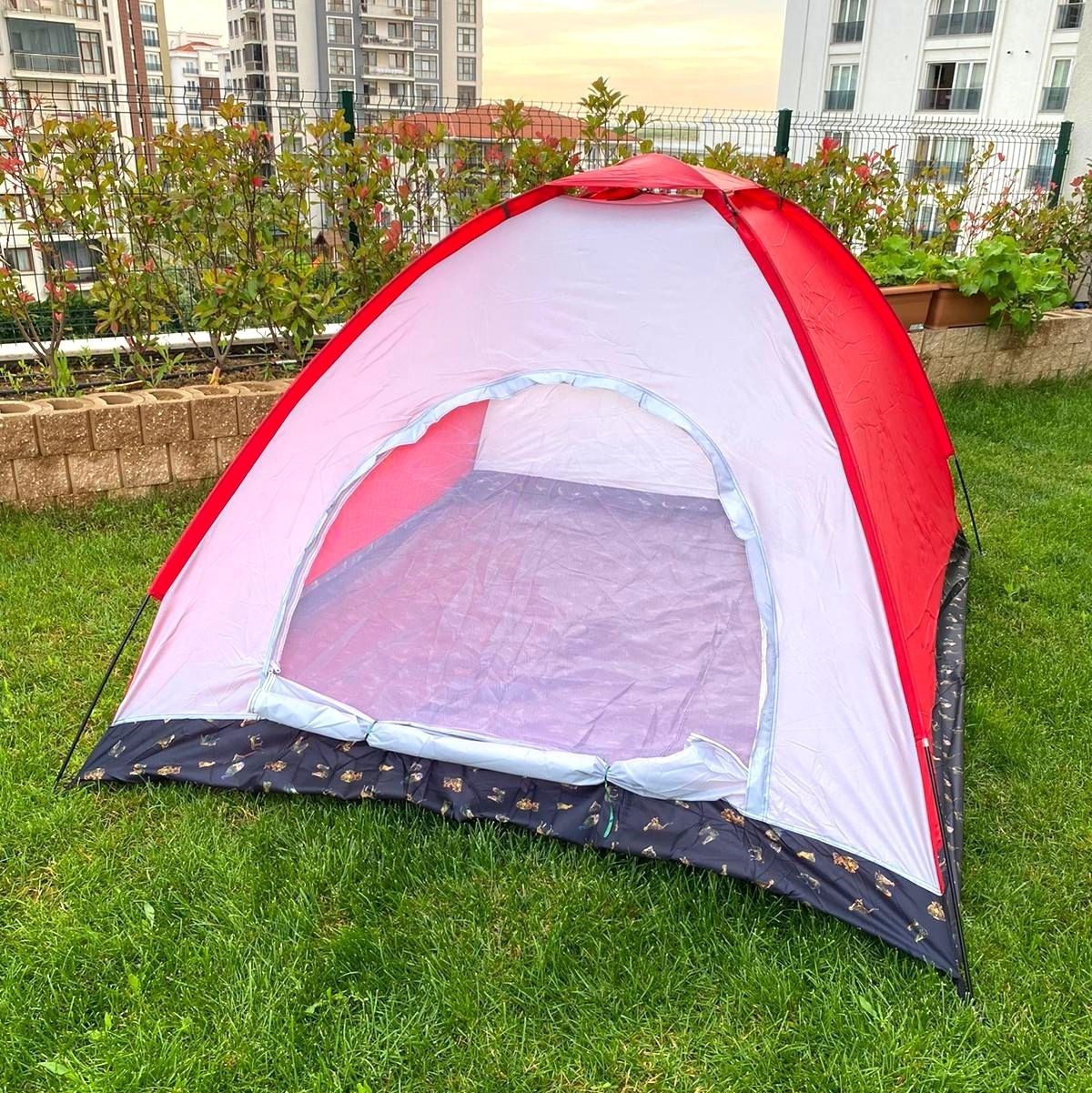Kolay Kurulumlu Pratik Kamp Çadırı 8 Kişilik (250x250x150)