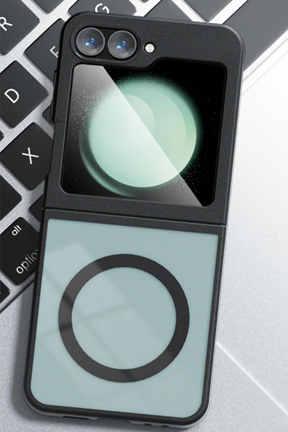 Newface Samsung Galaxy Z Flip 6 Kılıf Blur Fold Magsafe Kapak - Siyah