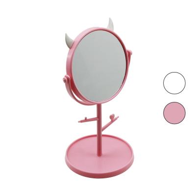 6 İNÇ  - 15CM YUVARLAK - BOYNUZLUTAKI ASKILIKLI MAKYAJ AYNASI RENKLİ PLASTİK TAKILIK SEPETLİ=15CM