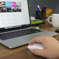 Beyaz Renkli Ergonomik Sessiz Kablosuz Mouse – USB Alıcılı, Ofis ve Oyun İçin Konforlu Bilgisayar Faresi MS6310