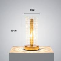 Dalgalı Silindirik Kristal Kareli Model LED Masa Lambası – Gold Tabanlı, Dokunmatik, 3 Renk Işık Modlu, Şarjlı Modern Dekoratif Gece Lambası