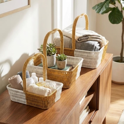 İç İçe Geçebilen 3’lü Çift Renkli Dikdörtgen Formlu Kalp Saplı Plastik Rattan Sepet Seti – Hasır Görünümlü Çok Amaçlı Organizerler