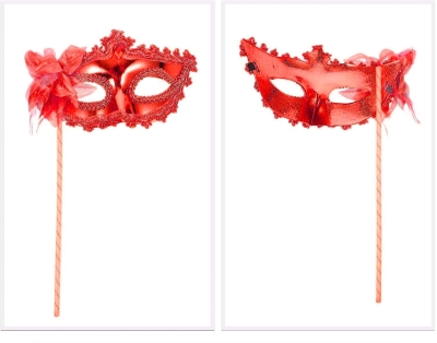 Kırmızı Işıltılı Tutmalı Fotoğraf Çekimi Maskesi 18x29 cm